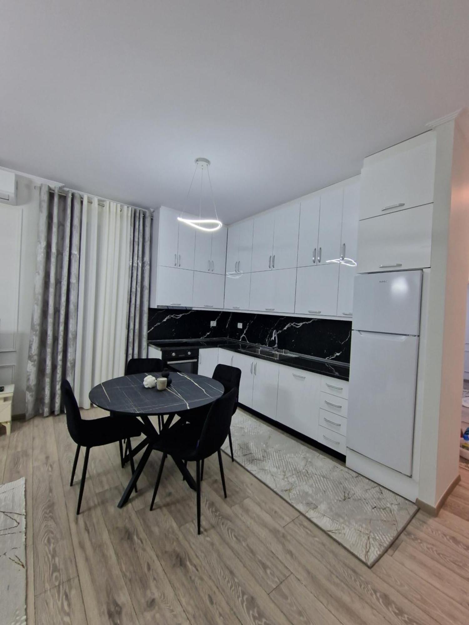 Harmony Apartment Blloku Tirana Exterior photo